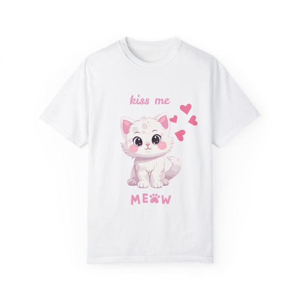 Cute Cat  T-shirt